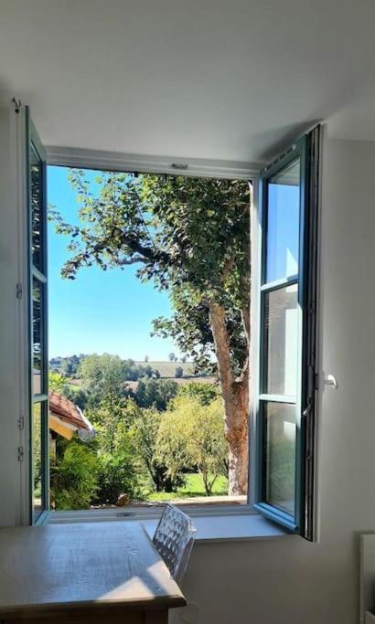 Gite L'Annexe Du Prieure Besson Exterior foto